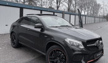 
										Mercedes-Benz GLE 43 Coupe AMG full									